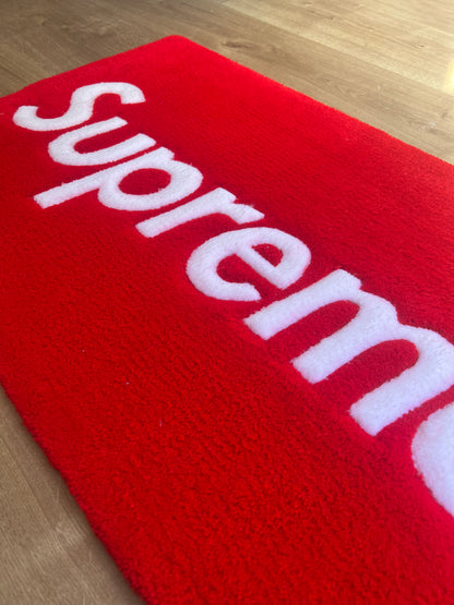 Supreme Rug 🔴