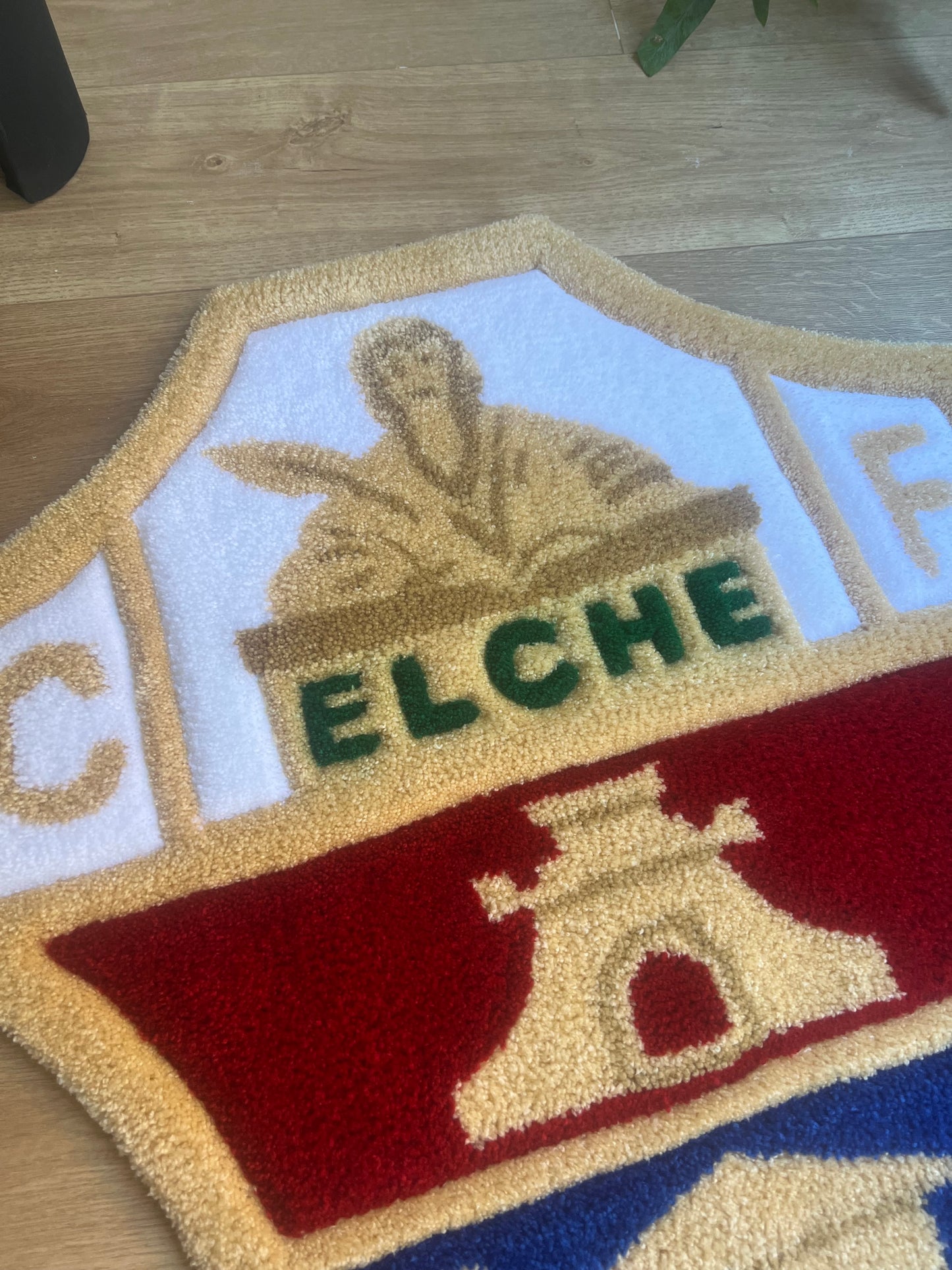 Elche Rug