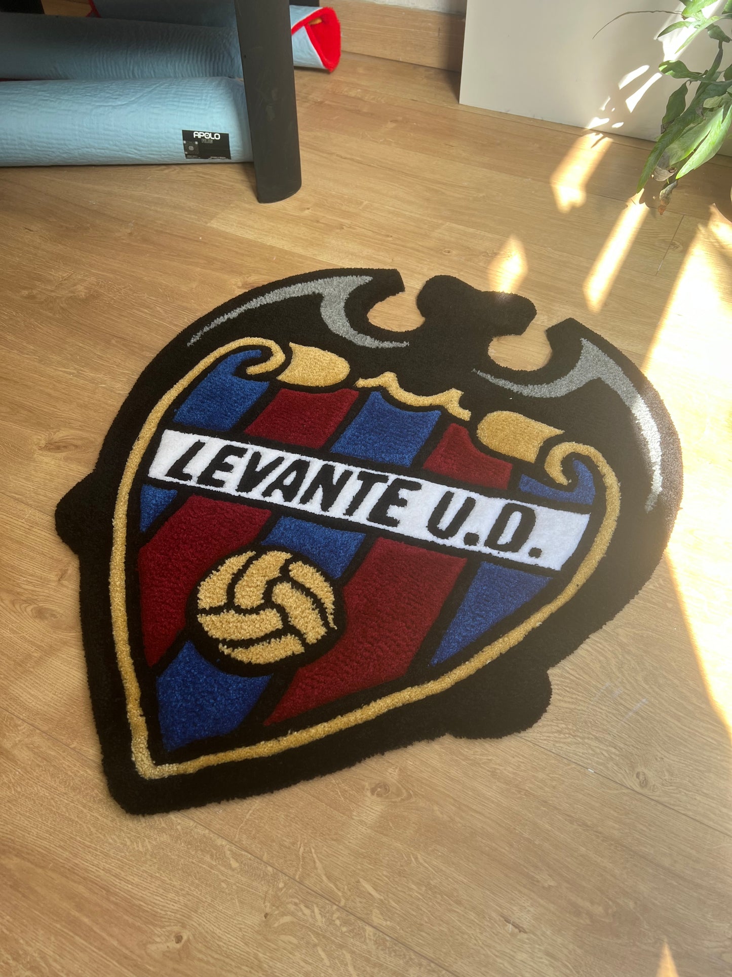 Levante UD Rug